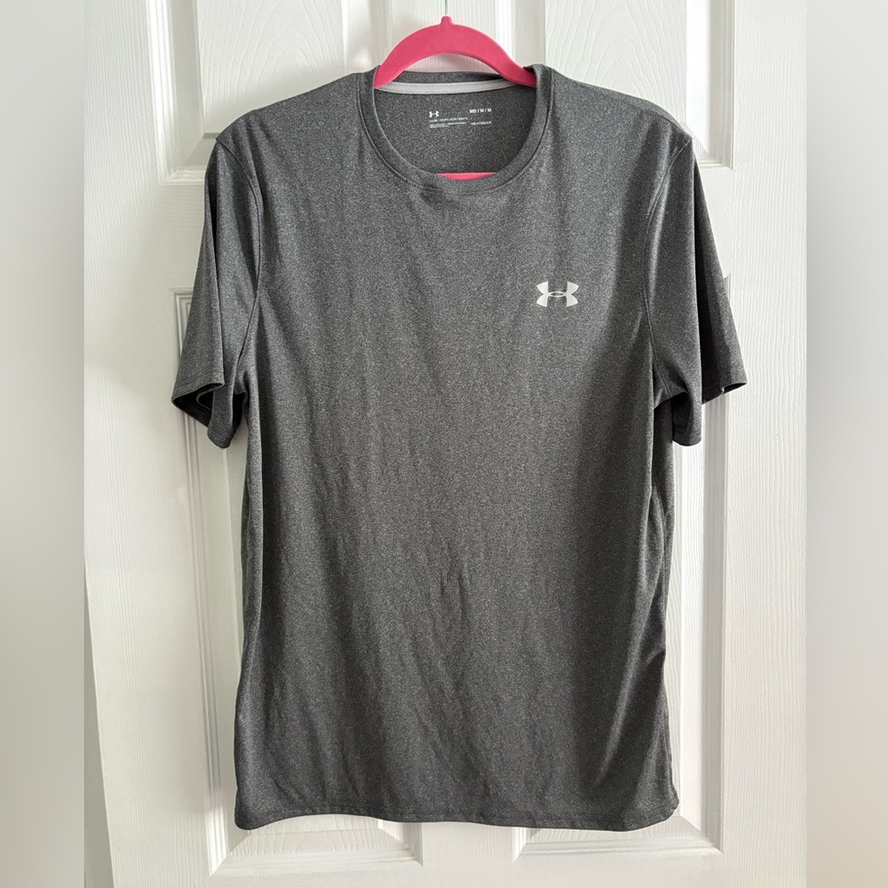 Under Armour HeatGear Short Sleeve Tee – Men’s Medium Everything Must Go